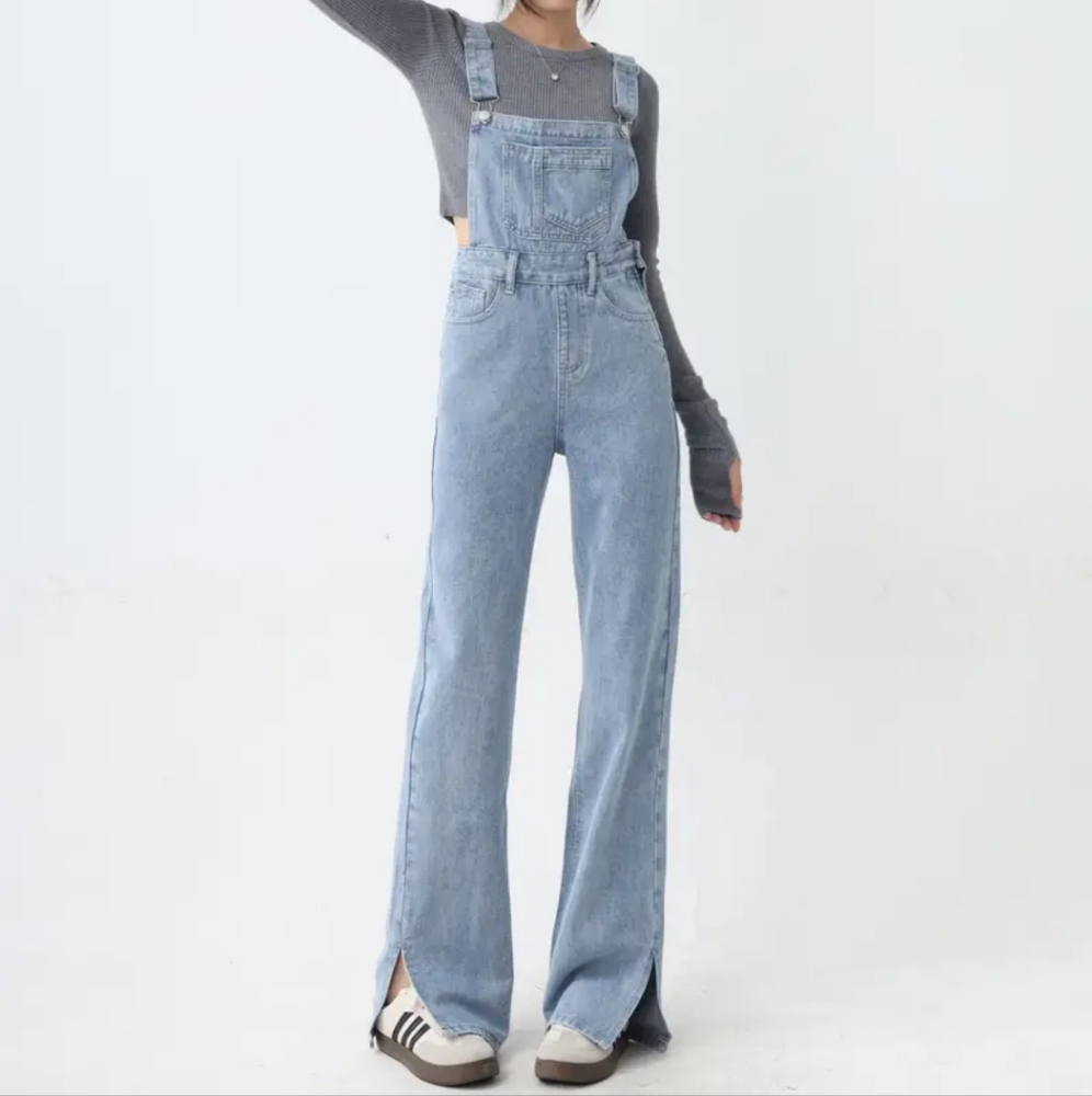 Size S Women's Light Blue Denim Overalls NWOT